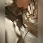 Camelia Roma Leather Bucket Bag in taupe/light nude with red Tan Photo 7