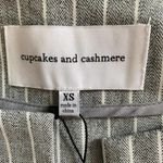 Cupcakes and Cashmere NWT  Light Heather Grey Pin Strip Blazer Size XS Photo 3