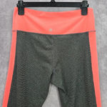 Marika Sport Marika Sports Gray Pink Stripe Cropped Active Legging Pant Bottoms Medium 8-10 Photo 2