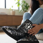 Joan Boyce Women Black Silver Winter Warm Sequin Snow Ankle Boots Sparkle Glam Size 7 Photo 0