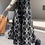 Women's High Waist Skirt Photo 0