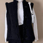 Charter Club Black Faux Suede Toggle Vest Size Large Winter Sherpa Cozy Cabin Photo 0