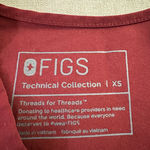 FIGS Catarina One-Pocket Scrub Top Photo 2