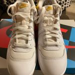 Nike Tennis Sneakers NWT Size 6M 8W Photo 2