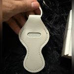 Silver keychain Photo 2