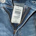 Torrid  premium stretch boyfriend crop Distressed Jeans size 30 NEW #719 Photo 8