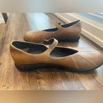 Dansko Giselle Nubuck Mary Jane Tan Leather Shoes - size 41 (10.5/11) Photo 2