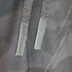 Lululemon READY TO RULU JOGGER HERITAGE 365 CROP CAMO DEEP COAL MULTI 8 Photo 5