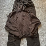 Alo Yoga alo sweat set  Photo 0