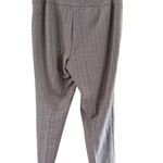 Roz & Ali Gray Ankle Cropped Pants Photo 3