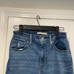 Levi's Levi’s 721 High Rise Skinny Womens Size 26x30 Distressed Medium Wash Denim Jeans Photo 1