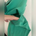 Vuori  NWT Studio Pocket Leggings Bergamot Green Sold out color Size XL Photo 12