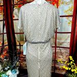 Mac Duggal  Beaded Butterfly Sleeve Column Gown - Nude Silver - size 8 Photo 10
