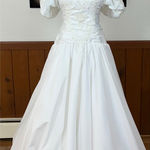 Gorgeous Vintage 1970s/80s Drop Waist Wedding Gown! White Size 8 Photo 0