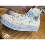 Converse Chuck Taylor All Star Athletic Shoes Women's 8 White Hi Top Sneaker S20 Photo 3