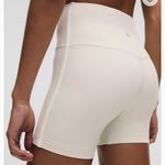Lululemon  Align Light Ivory/White High-Rise Side-Stripe Short 6” Size 10 Photo 1