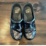 Dansko XP 2.0 Pewter Marble Patent Nurse Clogs Shoes Women's Size 42 US 11.5-12 Photo 3