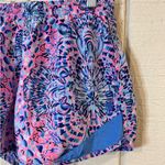 Lilly Pulitzer Luxletic Ocean Trail Shorts Blue Pink Floral Running XS Photo 2