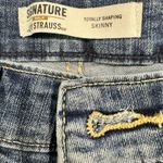 Levi Strauss Gold Standard Totally Shaping Skinny Jeans, Size 8, Like Photo 3