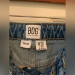 BDG Dillon Cropped Blue Jeans Raw Hem Jeans. Size-2 Photo 2