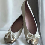 PRETTY BALLERINA White Gold Captoe Ballet Flats Size 40 / US 10 Photo 0