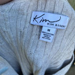 kim rogers  CLASSIC BEIGE CABLE KNIT V-NECK SWEATER Photo 2
