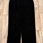Under Armour  women's small black fleece sweatpants MSRP $79.99 Photo 0