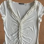 Tahari White ruffled V neck t-shirt balletcore coquette cottage fairycore office siren Photo 1