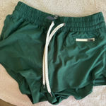 Vuori  Green Shorts Women’s Photo 0