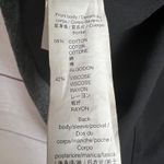 Gap Women's Two Color Black and Gray Short Sleeve with Front Pocket Sz M Photo 4