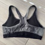 Nike Sports Bra Photo 3