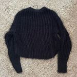 Universal Threads Universal Thread Black Crew Neck Cropped Sweater Photo 0