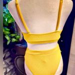 NWOT Sunshine Yellow Size:Small Photo 3