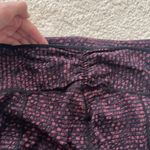 Lululemon Outrun 17" Crop - Shatter Weave Dust Coral Plum / Black - 4 Photo 4