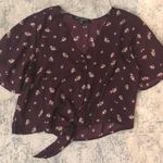 One Clothing Floral print burgundy/plum colored slightly cropped top Photo 0