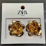 ZARA NWT❗️ Enamelled Floral Earrings Photo 3