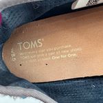 Toms Slip On Women's Shoes Size 8.5 Fuzzy Textured Striped Blue, Gray, Black Photo 8
