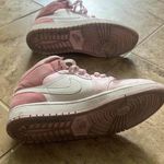 Jordan  1 Mid Women’s Air Digital Pink Photo 3