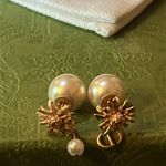 Christian Dior DIOR TRIBALES Earrings Matte Pink-Finish Metal and White Resin Pearls Photo 3