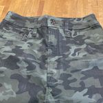Good American camo pants jeans 8/29 Photo 1