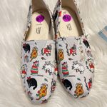 Toms Belmont Holiday Cats Shoes All over print Light gray size 8.5 Christmas Photo 1