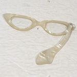 VINTAGE CAT EYE EARLY LUCITE PLASTIC LORGNETTES OPERA GLASSES Photo 2