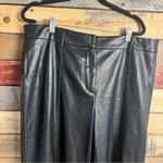 7 For All Mankind  Black Faux Leather Crops Size Large‎ Photo 2