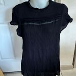 Flowers & Feathers L Black Top Photo 0