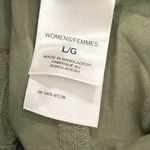 The North Face  Womens Aphrodite Shorts Size LARGE army Green Performance Stretch EUC Photo 5