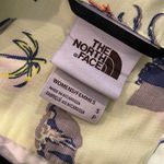 The North Face Size S Pacific Short Sleeve Shirt Pale Lime Valley Sun Print Photo 9