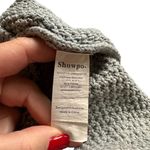 Showpo  Women's Grey Green Cable Knit V-Neck Sweater Vest Size L Sleeveless Photo 5