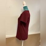 FIGS Catarina One-Pocket Scrub Top – Burgundy Size XS | EUC Photo 3