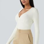 Halara NWT V Neck Long Sleeve Thermal Work Top - XS - Lily White Photo 0