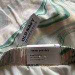 Old Navy Mid-Rise StretchTech Dolphin-Hem Running Athletic Shorts NWT Size Large Photo 4